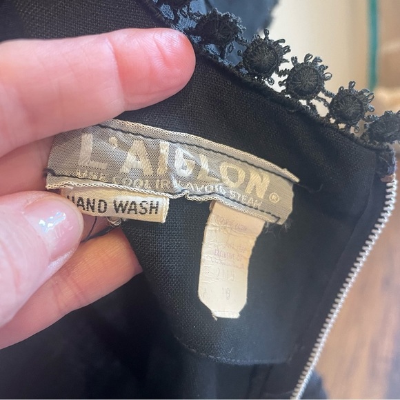 Vintage LAIGLON Cinch Waist 50s 60s Midi Sheath Dress Small - Picture 6 of 7